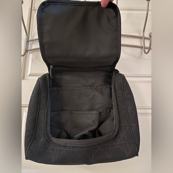 DIOR BEAUTY Black  Travel Make up bag - Picture 5 of 6